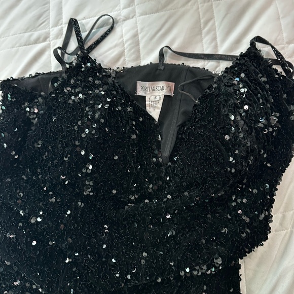 Portia and Scarlett Dresses & Skirts - Portia & Scarlett Sequin/Sparkle Formal Dress